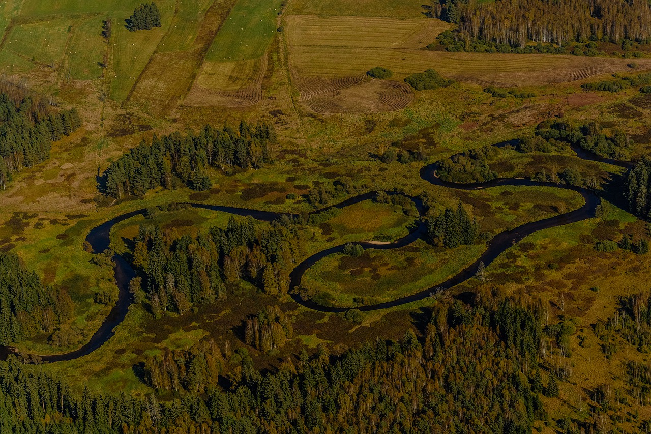 Tažné zařízení na voze Octavia a jízda s karavanem k přehradě Lipno